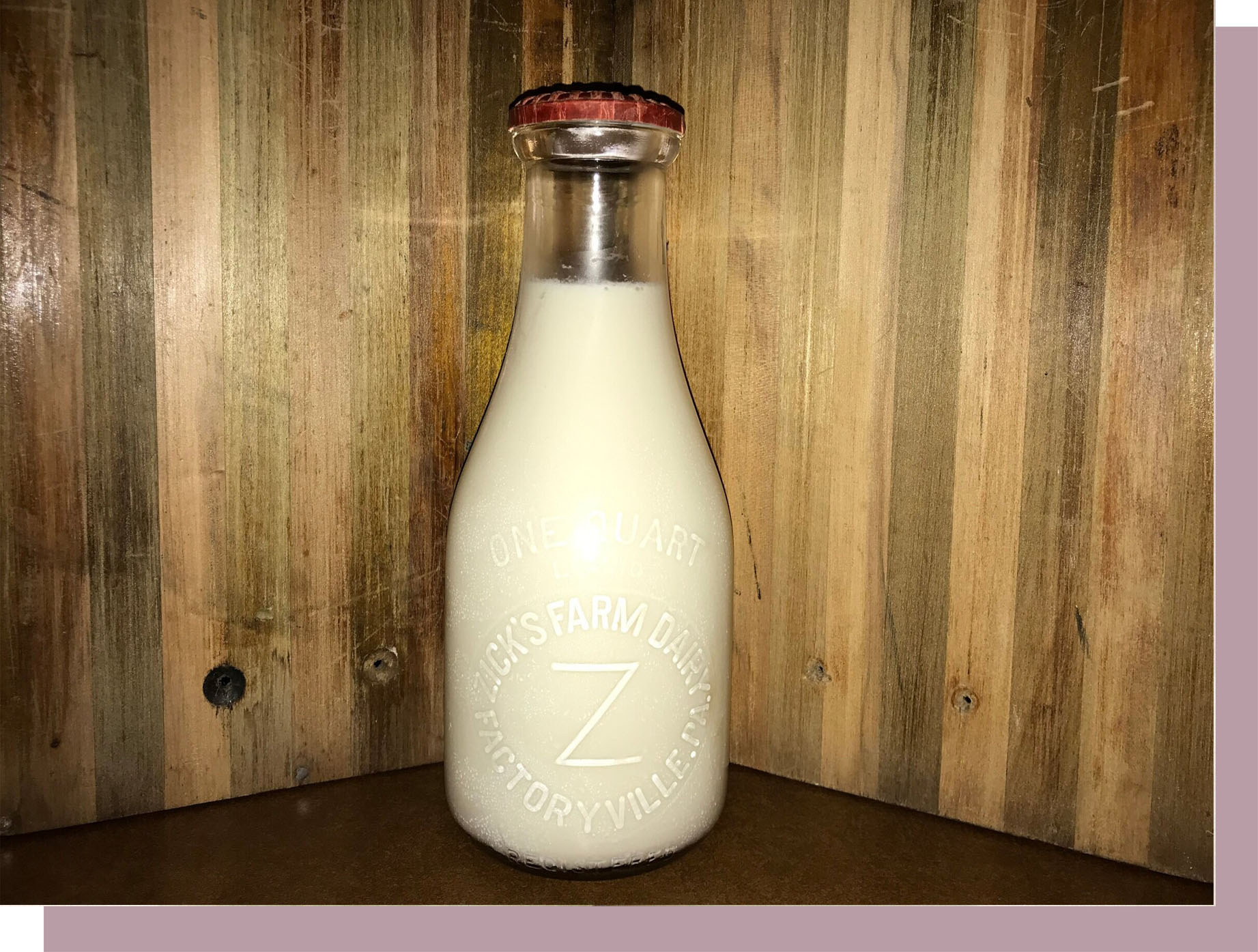 About zick farm - milk bottle